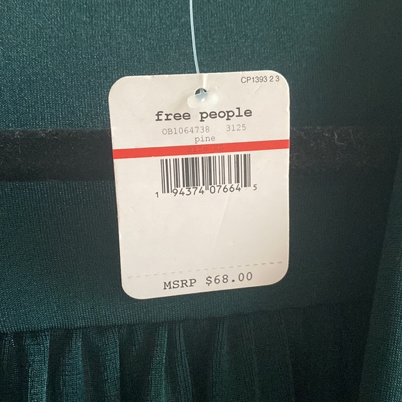 Free People Turnt Bodysuit in Pine NWT. Size XS - Picture 10 of 13